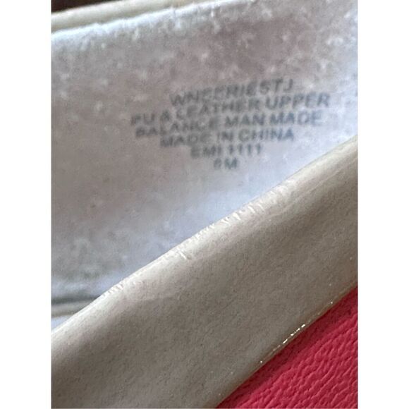 Nine West Coral Nude Peep Toe Heels - Picture 10 of 10